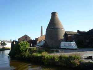 The first of many bottle kilns - Middleport Potteries